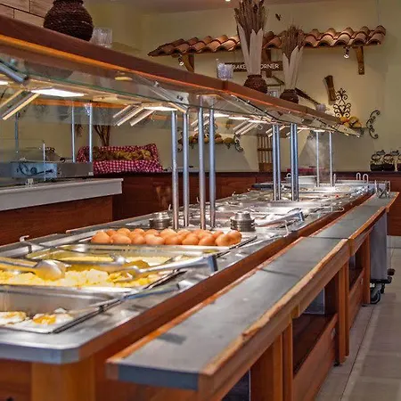 Sun Palace Hotel 4*
